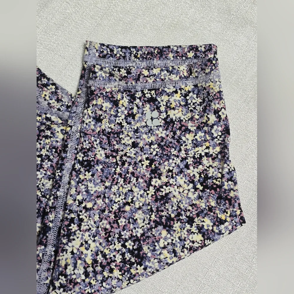 Sweaty Betty Power Cropped Workout Leggings Floral  Purple Meadow Print - Picture 7 of 14